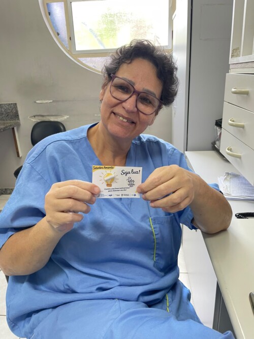 setembro-amarelo-e-encerrado-com-entrega-de-cartoes-seja-luz-nas-unidades-de-vitoria